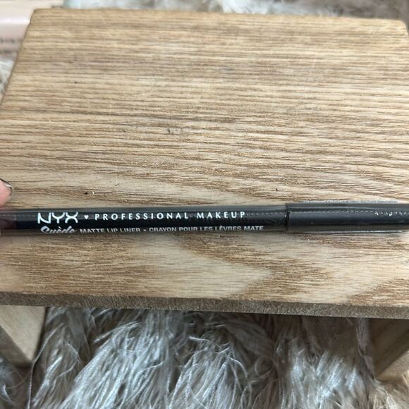 Elf, Maybelline, NYX,e.l.f., & IRL Revolution All Day Filter Makeup Bundle - Picture 16 of 17